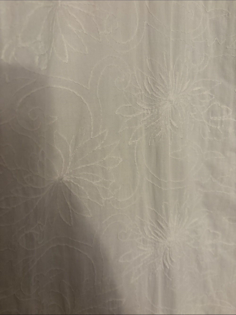 Formes Paris Women’s White Embroidered Chemise Sundress, size EU 40 / US SMALL - Picture 5 of 7
